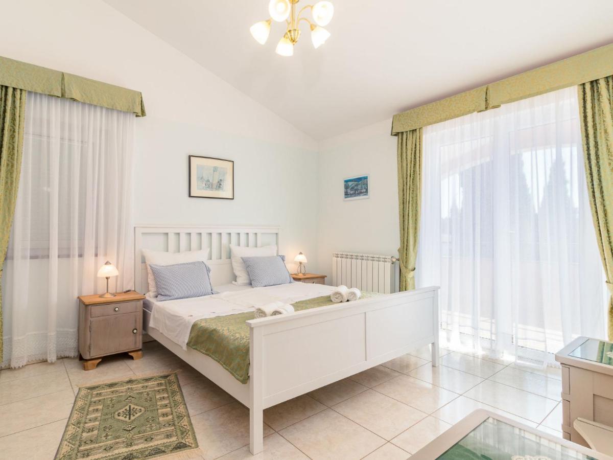 Apartment Viktorija - Prc405 By Interhome Нова-Вас Экстерьер фото